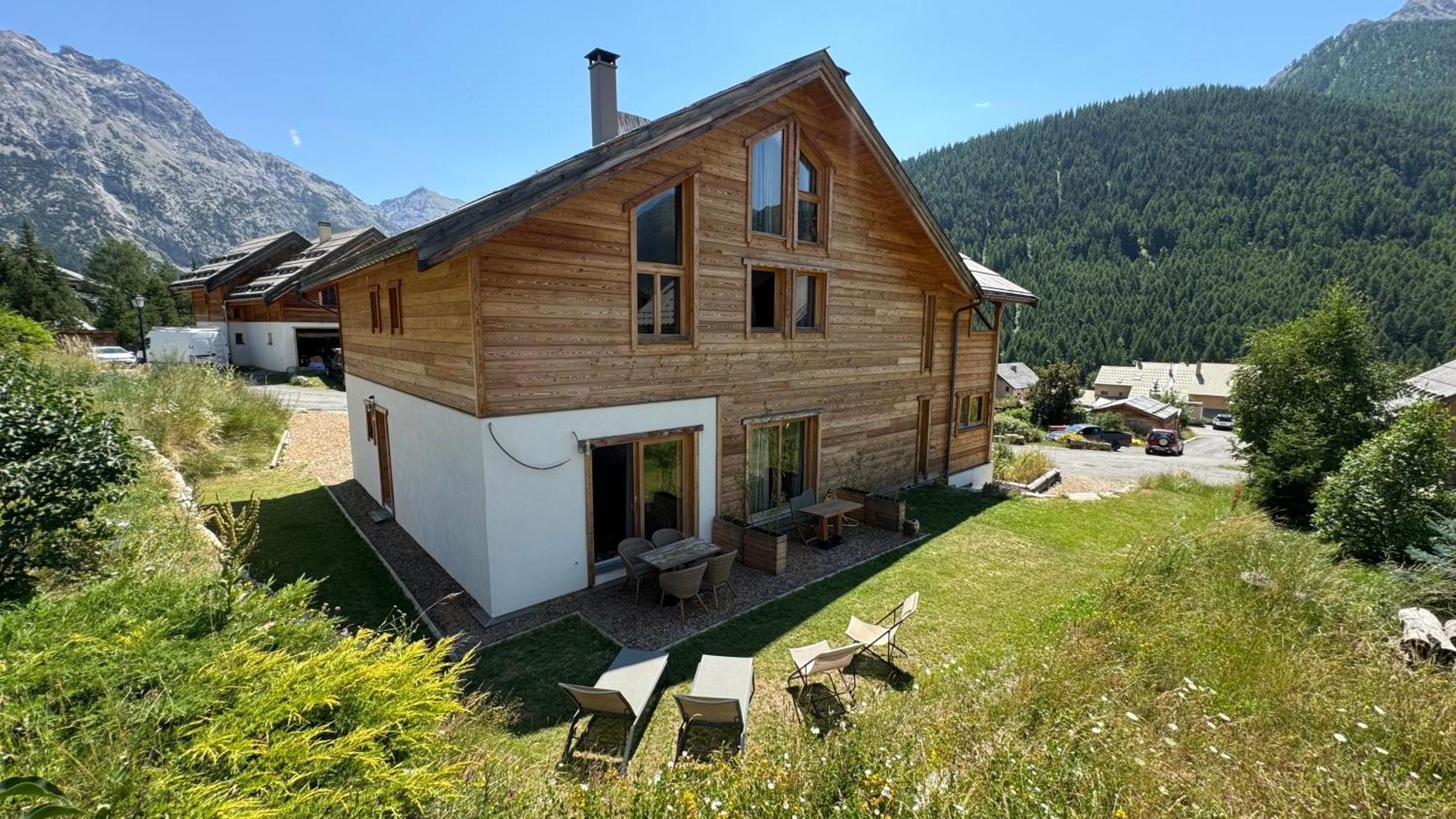 Un Brin Cosy Nevache Exterior photo